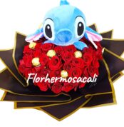 HERMOSO BOUQUET DE ROSAS